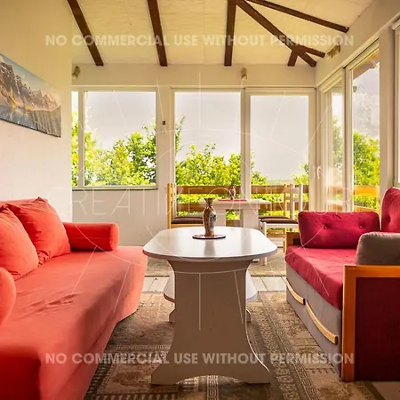 Eminem With Garden And View Of Sarajevo Vikendica *